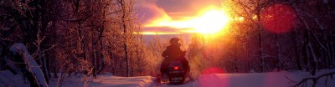 Snowmobile tours Kiruna