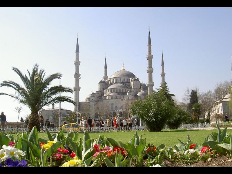 Тур в стамбул из минеральных вод. Мечеть в Сиде Турция. Турция Анталия мечети. Мечеть в Сиде Турция Манавгат.